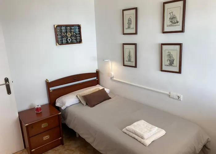 Beachfront And Renovated * Cullera