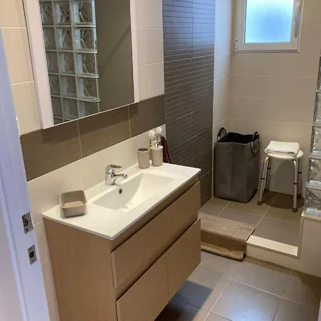 Apartment Beachfront And Renovated *